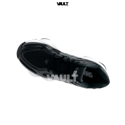 Tênis New Balance 9060