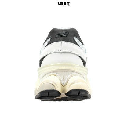 Tênis New Balance 9060