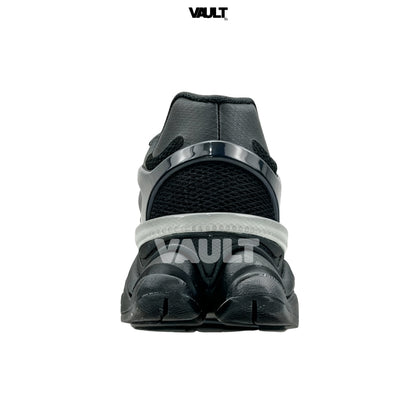 Tênis New Balance 9060