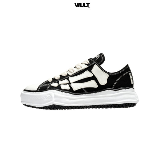 Tênis AMIRI x MAISON MIHARA YASHURO Bones