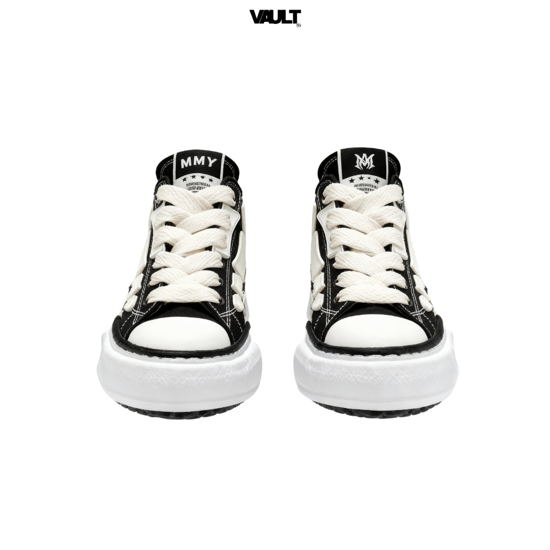 Tênis AMIRI x MAISON MIHARA YASHURO Bones